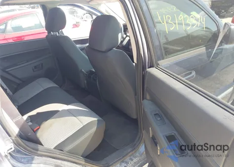 2008 Jeep Grand Cherokee Laredo z USA, uszkodzony, nr VIN 1J8GR48K28C211575